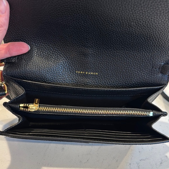 Tory Burch Black Crossbody Bag Sleek Minimalist Design - Picture 3 of 3